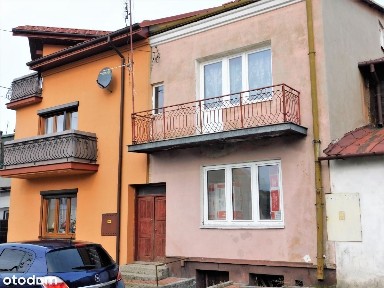 Klimontów- kamienica z potencjałem przy rynku