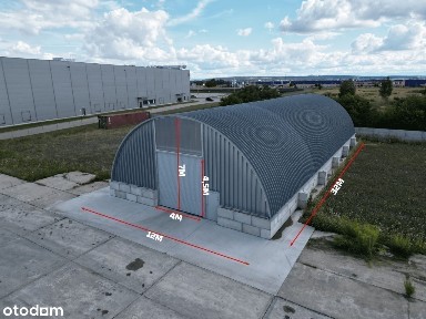 Hala magazynowa przy autostradzie A4, media, 384m2