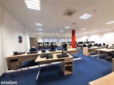 pomieszczenia biurowe, open space