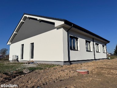 Funkcjonalny dom w Szamotułach