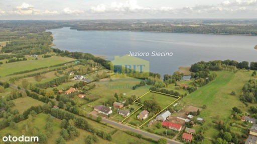 Dom 173 m2 nad jeziorem Siecino, duża działka