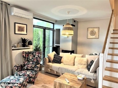 Przestronny Bardzo Ładny Dom ok.166m2.