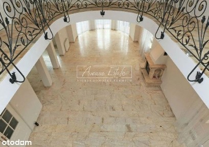 Elegancka Rezydencja / Elegant Residence for Rent