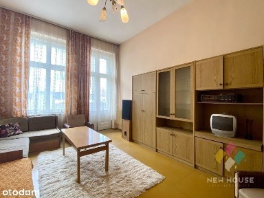 Mieszkanie w kamienicy, 4 pokoje, balkon, I piętro