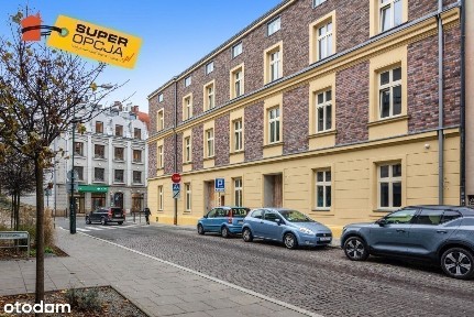 Lokal przy ruchliwej ulicy do wynajęcia !