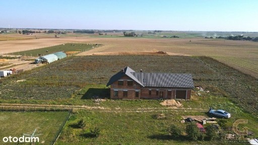 Nowy, nietuzinkowy dom w Trzebczu Królewskim !