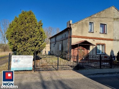 Dom z częścią usługowo - handlową w Kiełczewie