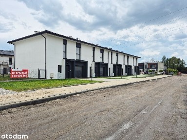 Cztery pokoje, taras z ogródkiem, garaż, las