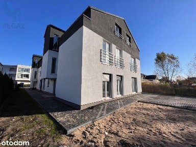 Dwa bliźniaki, 4 lokale, 16 sypialni, 16