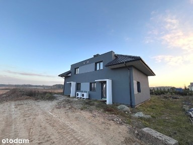 Dom w zabudowie bliźniaczej na nowym osiedlu!