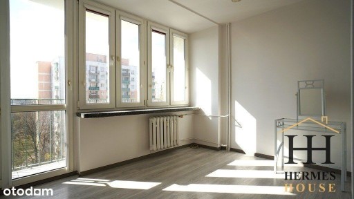 Ustawne trzypokojowe mieszkanie z garażem