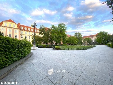 Słoneczne, ustawne pokoje + miejsce parkingowe