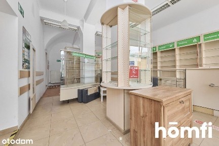 Na sprzedaż lokal Rynek Ziębice 115 m2