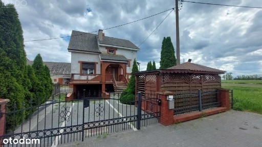 Dom Lubiecz gmina Golina pow. Konin