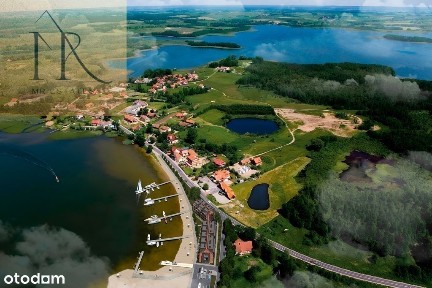 Apartament z antresolą i własnym portem