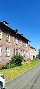 Mieszkanie z ogródkiem do aranżacji. Nowe okna.