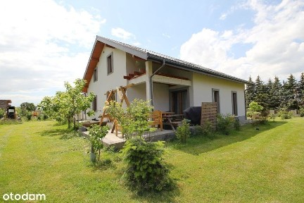 Komfortowy dom jednorodzinny na dużej działce