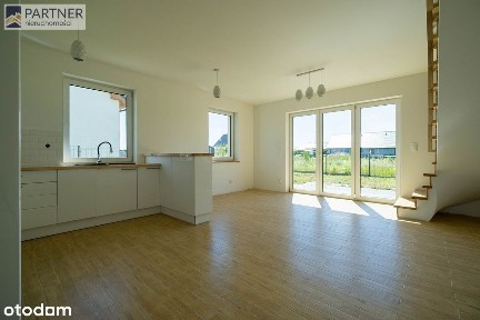 Nowy Bliźniak Gotowy Do Wprowadzenia