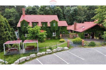 Zajazd z salą weselną i restauracją