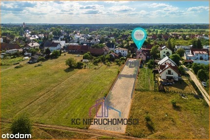 Piętro domu na cichym osiedlu z działką 1365 m2