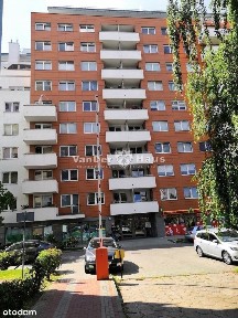 Okazja! Atrakcyjny Lokal Usługowy - Parter budynku