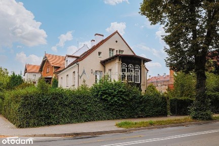 Dom z lokalem usługowym | Centrum miasta