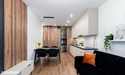 3 min do SKM, 18min do Centrum - 2-pokoje Garaż/komórka