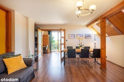 Twoja przystań w Jastarni - dom bliźniak z widokiem na zatokę.