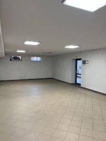Lokal 150 m2 centrum chorzele budynek dawnego Gs