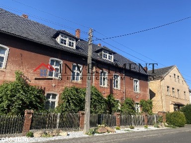 Na sprzedaż budynek w Twardawie