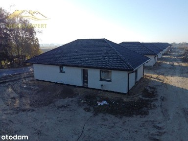 Ostatni wolny budynek.