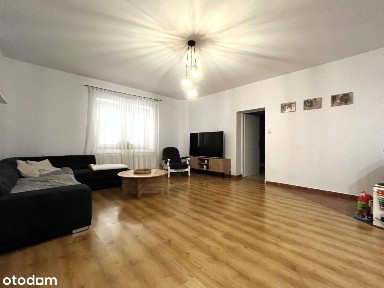 Dom i stodoła na dużej działce