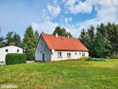 Dom poniemiecki, duża działka, stodoła, obórka.