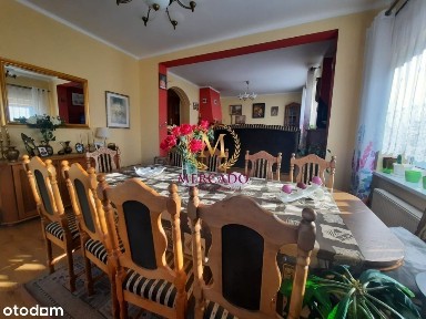 Piętrowy dom przy lesie na Zawiślu z ogródkiem!