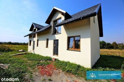 Dom w zabudowie bliźniaczej 90 m2 ! działka 6a !