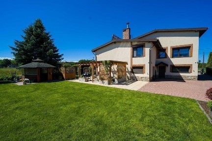 Sprzedam duży dom w Katowicach Podlesiu na działce 2170m2