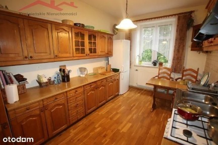 Atrakcyjny bezczynszowy lokal w centrum miasta