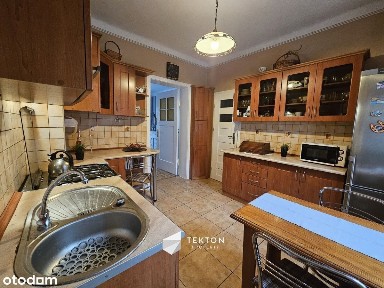 Dom wolnostojący z dużą działką w Luboniu