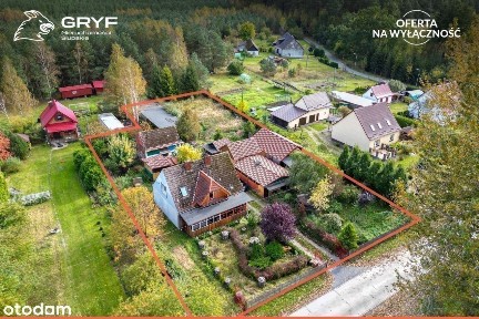 Dom z barem i zabudową w otoczeniu natury| okazja