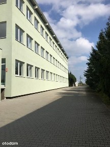 Na sprzedaż budynek biurowy w stanie deweloperskim