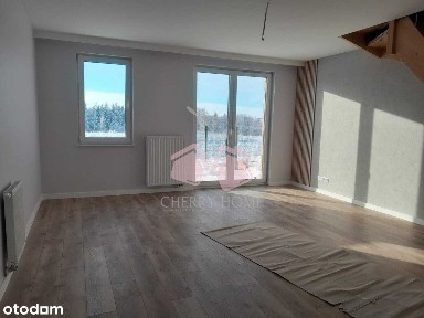 Szereg na bezpiecznym zamkniętym osiedlu