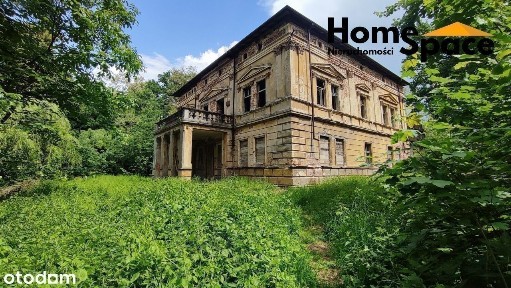 Pałac Kellermanów z XIXw. w Żuklinie