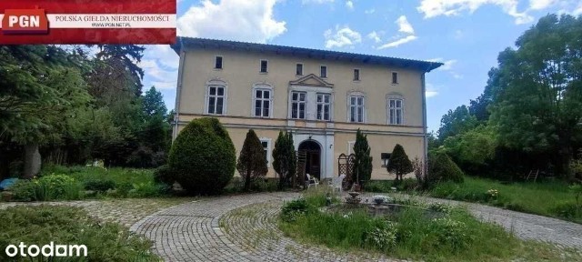 Posiadłość z 1 ha działki