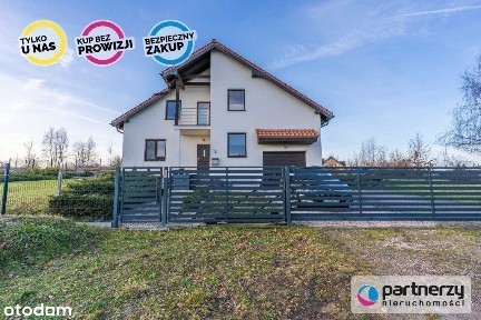 Dom wolnostojący w otoczeniu lasu, cisza i spokój