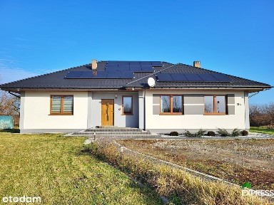 Dom parterowy + duży warsztat