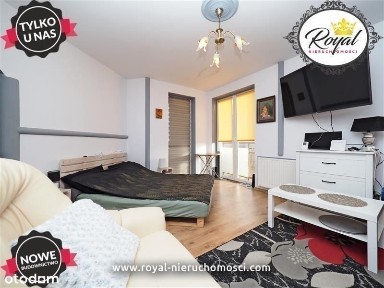 Duża kawalerka z komórką i m.postojowym !