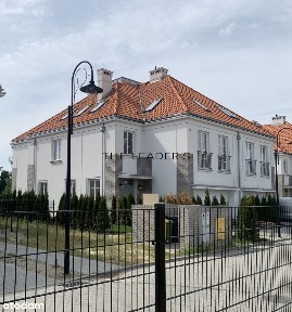 Luksusowy dom w stylu angielskim w Wilanowie