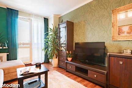 Przestronne 2 pokoje przy SKM i metro Młynów