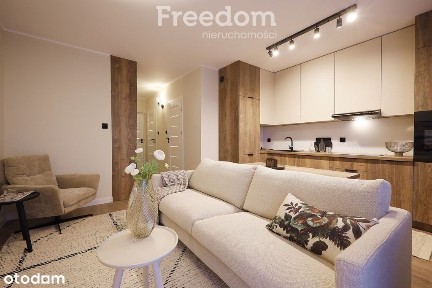 Mieszkanie czteropokojowe w centrum miasta