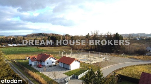 Dom na sprzedaż + hala w budowie Korczyna